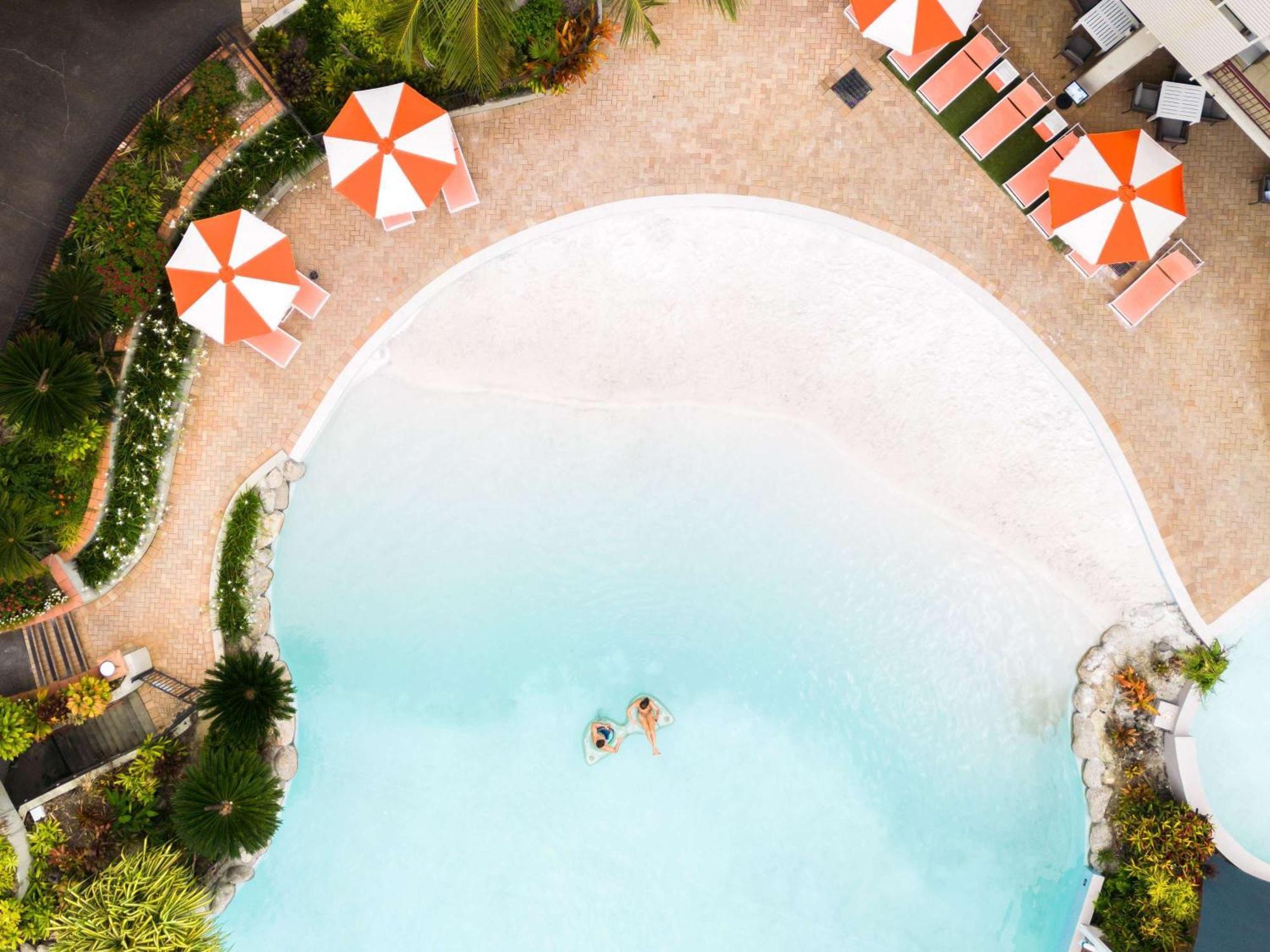 Novotel Cairns Oasis Resort Екстериор снимка
