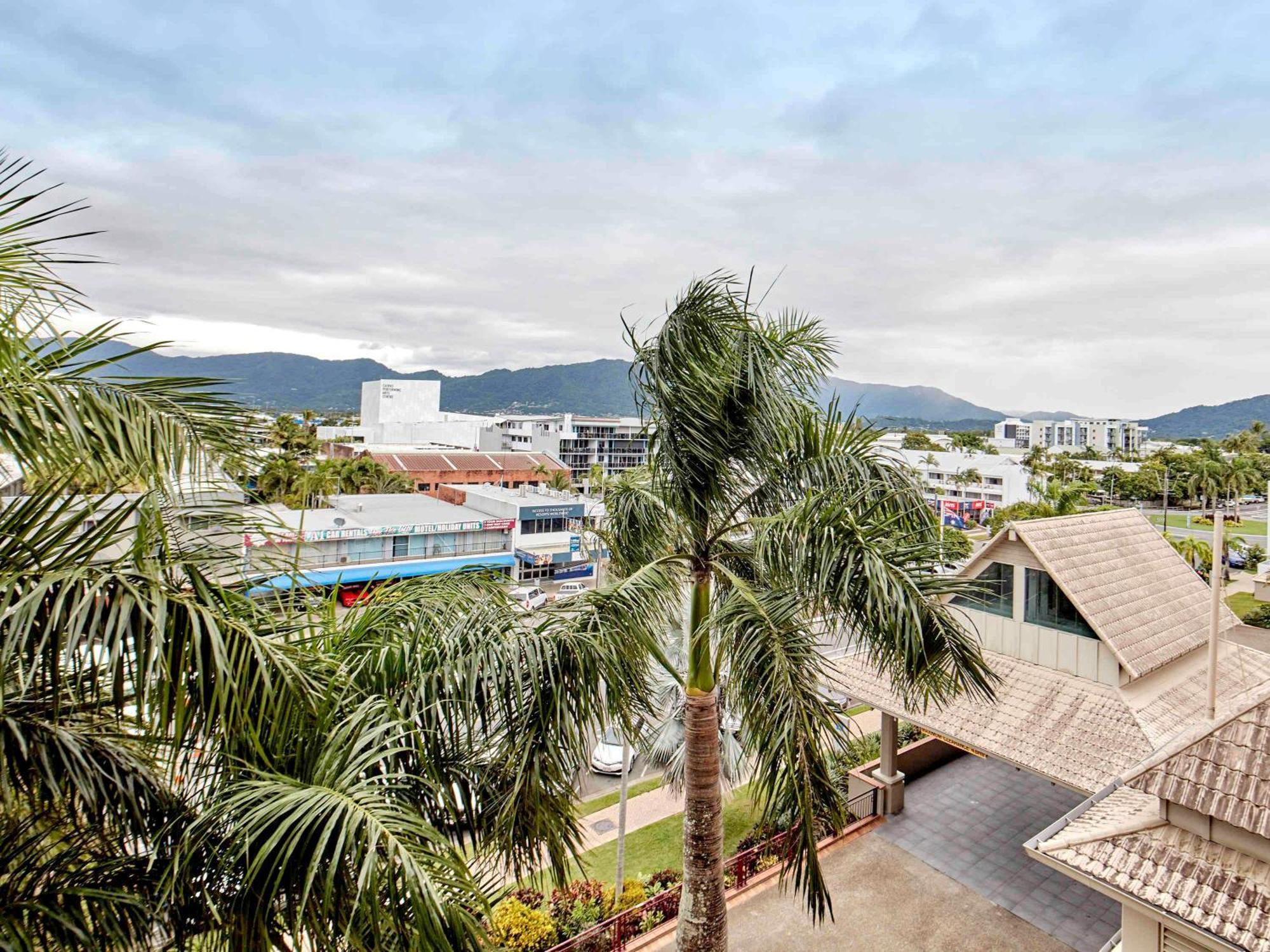 Novotel Cairns Oasis Resort Екстериор снимка